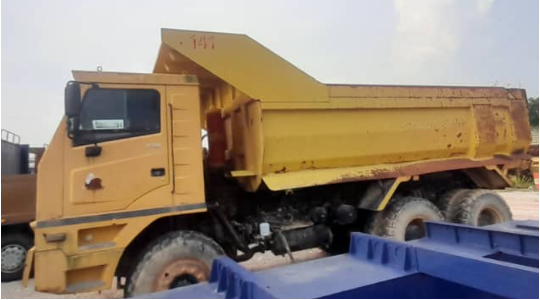 FOTON AUMAN BJ3655DVWKB-1 63 TONS DUMP TRUCK 1